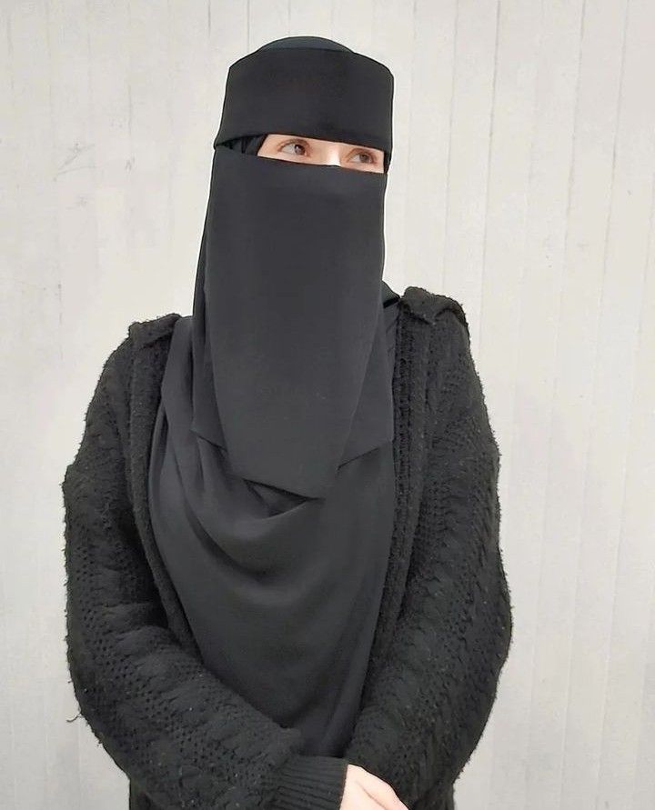 Saudi Style Flap Niqab 9 Inch